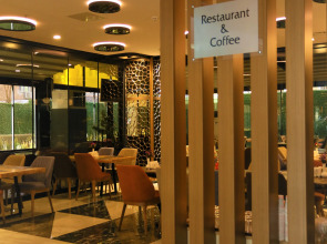 Отель New Garden