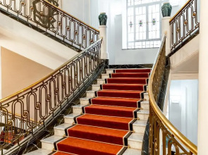 Отель H15 Francuski Hotel