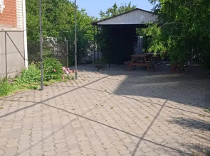 Гостевой Дом на Кленовой