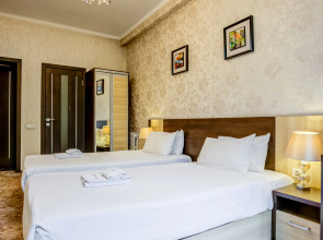 Hotel Touristan Bishkek