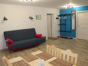 Квартира Трехкомнатная Студия Провинция