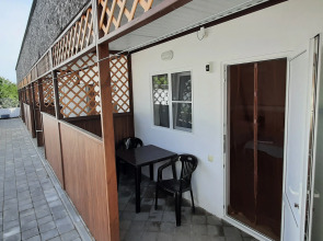 Гостевой дом Уютная Лачуга