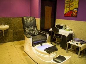 Отель Boma Nairobi