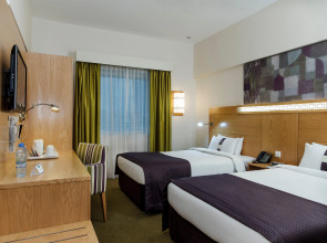 Holiday Inn Express Dubai Airport an IHG Hotel