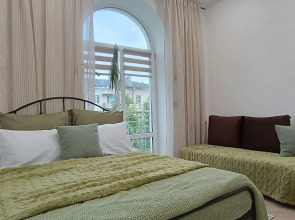 Квартира Центр сталинка с балконом