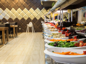 Dedeman Kemer Resort