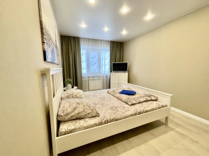 Two Pillows on str. Yanovskogo, bld. 4a