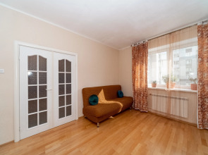 Апартаменты на аллее Поликарпова, 2