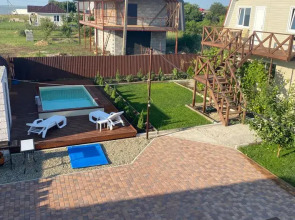 Гостевой дом 38 Попугаев