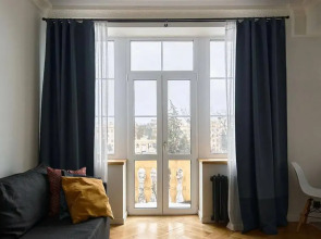 Апартаменты Сталинка с видом на Площадь Победы