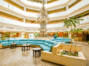 Отель Sol Azur Beach