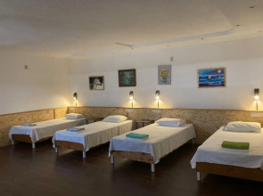 Мини-Отель Тополя