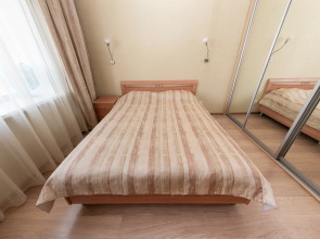 Апартаменты на Романа Брянского 8/1