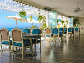 Отель Windsor Palace Luxury Heritage Hotel Since 1902