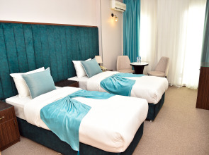 Karat Inn Boutique Hotel