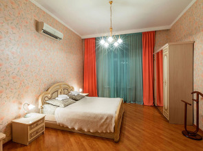 Апартаменты с балконом в самом центре города