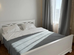 Глэмпинг Белый сад