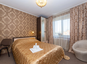 Отель Уралочка