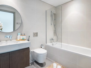 Апартаменты Welcome Home с видом на море 2 Спальни