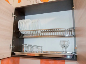 Двухкомнатные апартаменты у ДК Металлургов. Барбарис