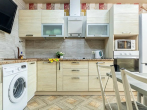 Апартаменты Бизнес с Красивым Видом Юг-Апарт на Красной 176