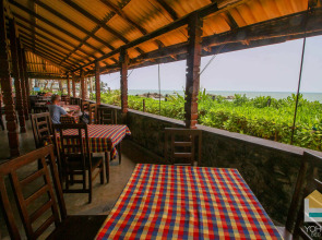 Отель Yoho Rivi Ras