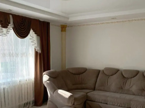 Апартаменты на Искры