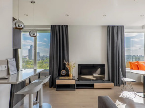 Апартаменты 2 комн. De Luxe YES с видом на ВДНХ и Останкино