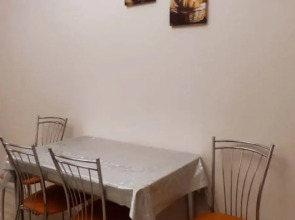 Апартаменты 2-х комнатные на Юности 3