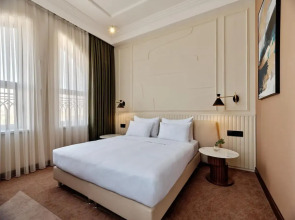 Hotel Crowne Plaza Tashkent, an IHG Hotel