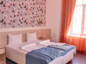 Отель сквер Высоцкого