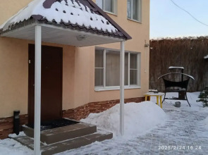 Гостевой Дом on Chapaevskaya 83