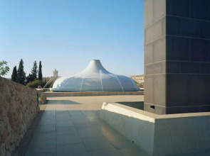 Отель Jerusalem Gardens Hotel & Spa