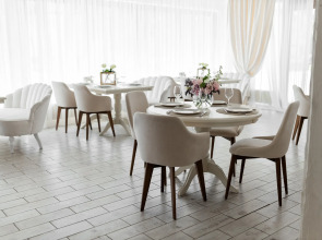 Парк Отель Русский