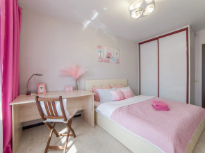 Апартаменты Двухкомнатные на Радищева 33