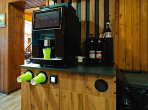 Отель Петровский берег