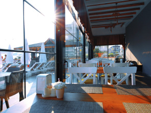 Отель Sey Beach Hotel & Spa