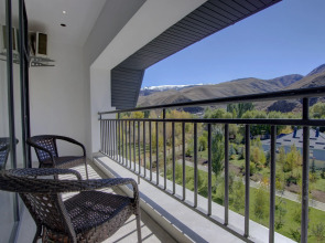 Отель Grand Khan Tengri