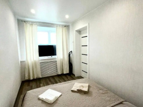 Квартира Уютная двухкомнатная