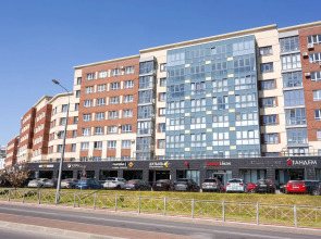 Квартира класса комфорт плюс с видом на реку в центре Рыбной деревни, остров Канта