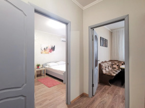 Апартаменты Уютная и светлая в самом центре города