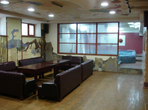 Отель Велес