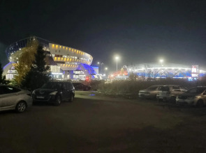 Квартира возле СК Кузбасс-Арена, Ледовый дворец