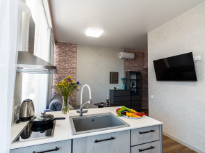 Апартаменты в Нoвоpоccийcкe c Дизaйнерcким Рeмoнтoм