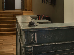 Отель Brick Walls Hotel