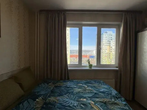 Квартира однокомнатная с видом на Волгу и стaдиoн