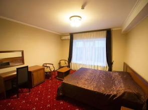 Отель Колизей