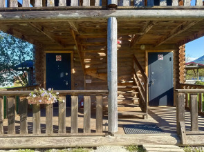 Thach from Travel Hotels Entourage