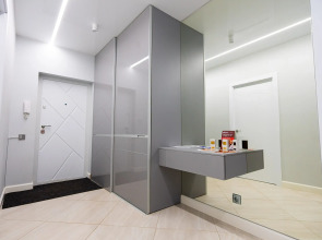 Апартаменты на Панина 3