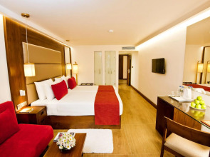 Курортный отель Pegasus Reef Beach Resort